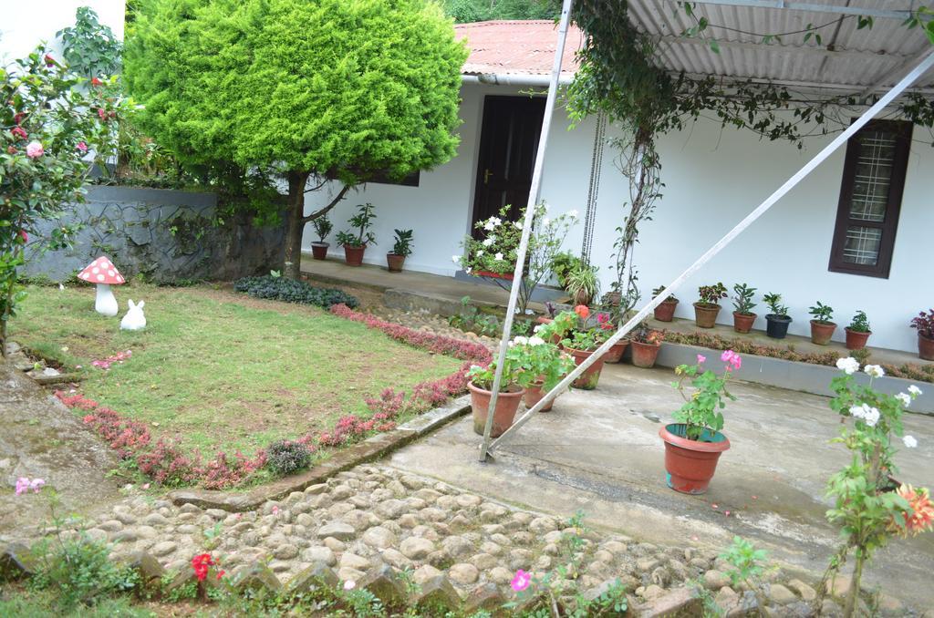 Rheinberg Town Haus Hotell Munnar Rum bild