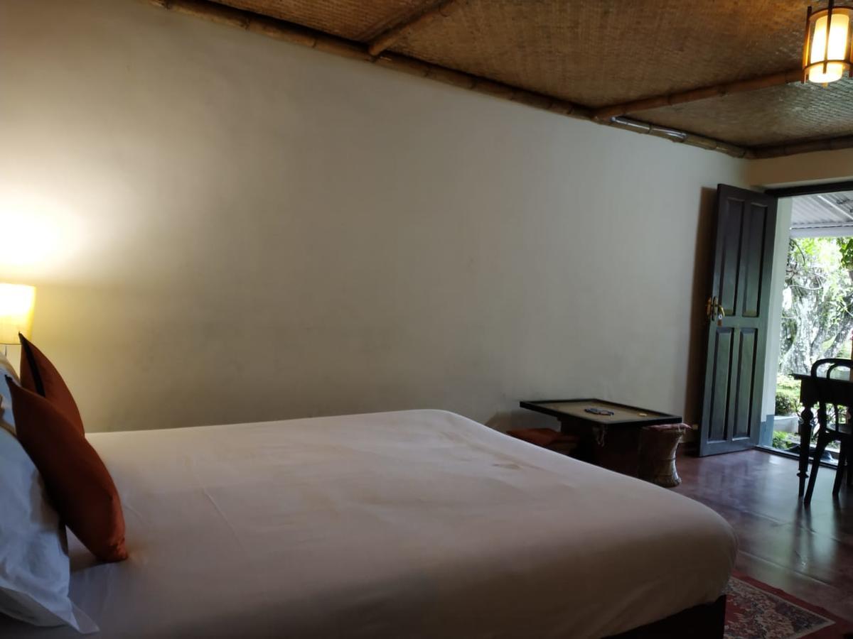 Rheinberg Town Haus Hotell Munnar Exteriör bild
