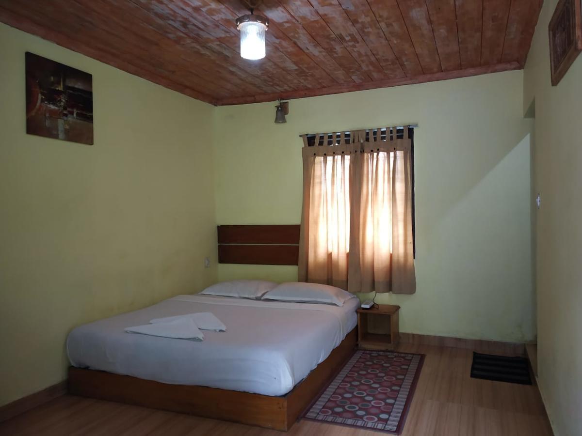 Rheinberg Town Haus Hotell Munnar Exteriör bild